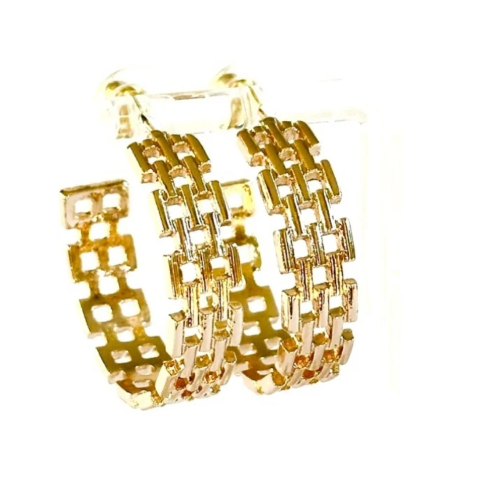 Large Textured Geometric Gold Hoop Earrings LAUNDRY By Shelli Segal NWT